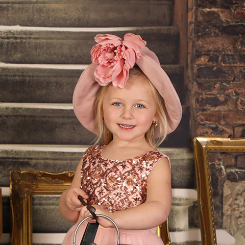 preschool, pre-school, school, nursery, child photographer, Rayleigh photographer, essex photographer, preschool photographer, pre-school photographer, nursery photographer, graduation photo, preschool graduation, graduation gown, pre-school graduation, nursery graduation photos